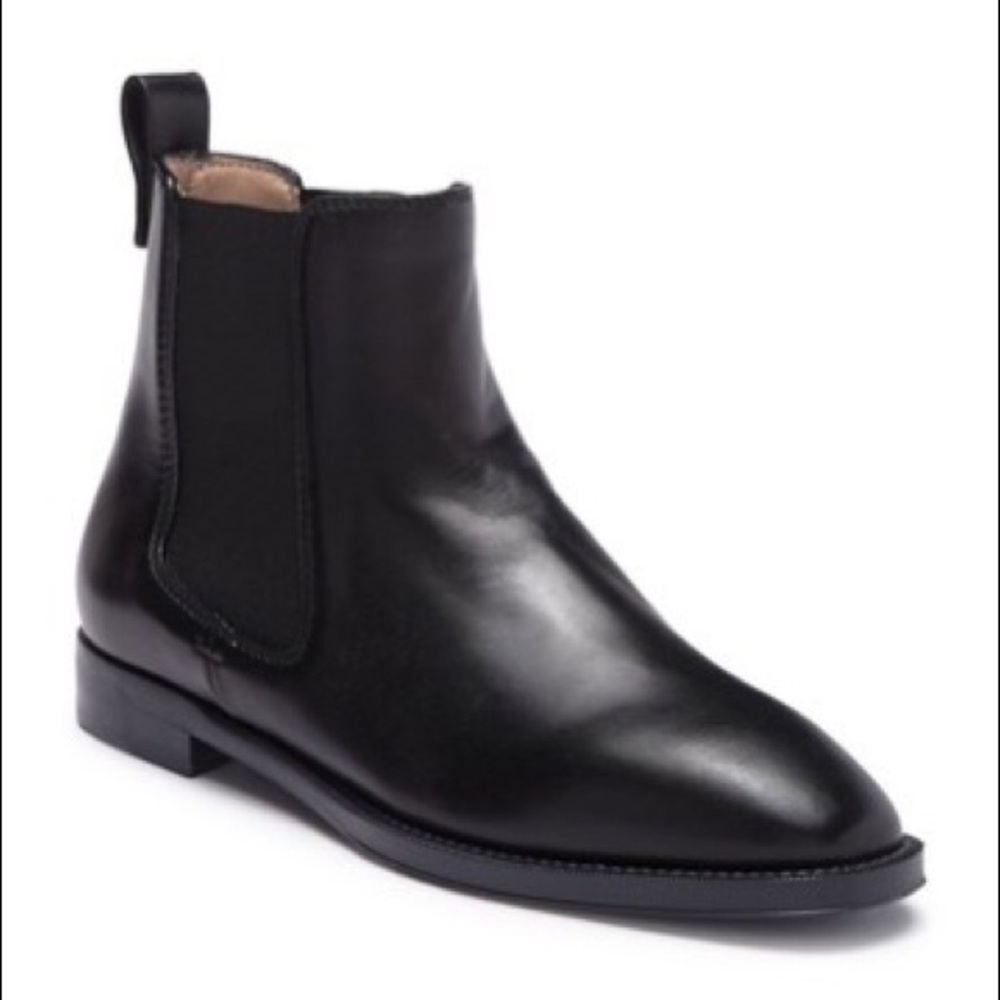 Stuart Weitzman Atom Chelsea Bootie